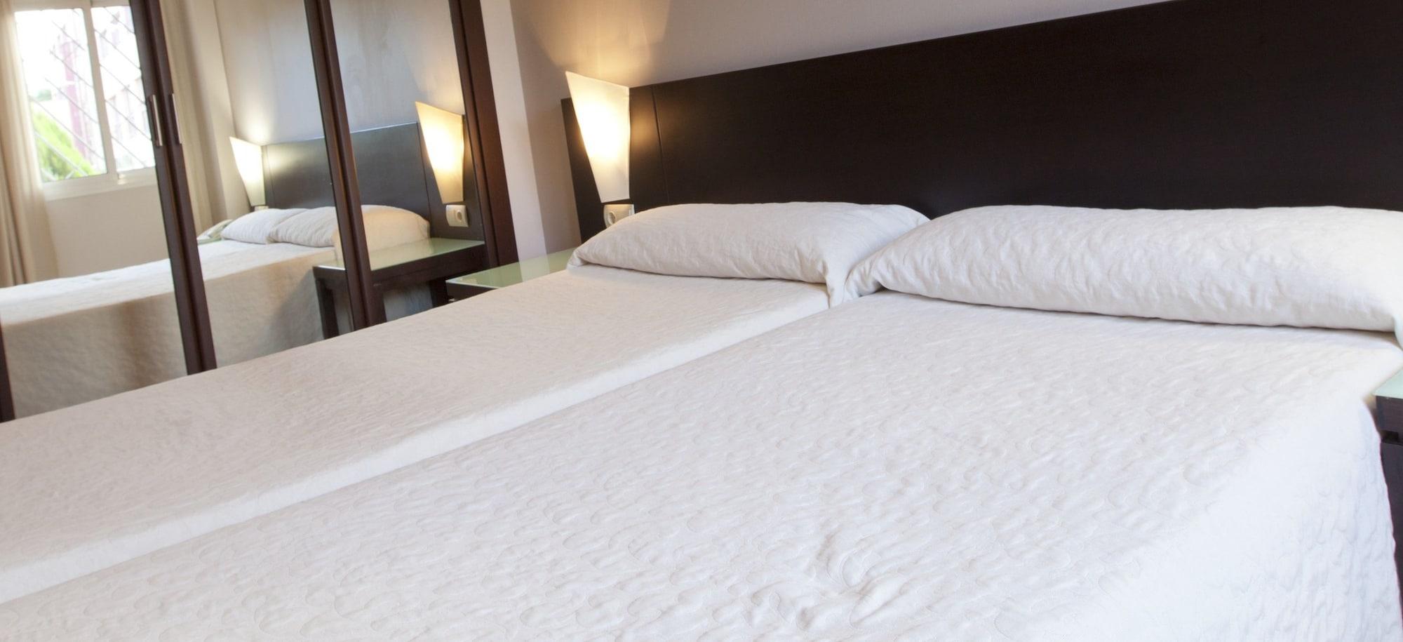 Apartamentos Vertice Bib Rambla Seville Luaran gambar