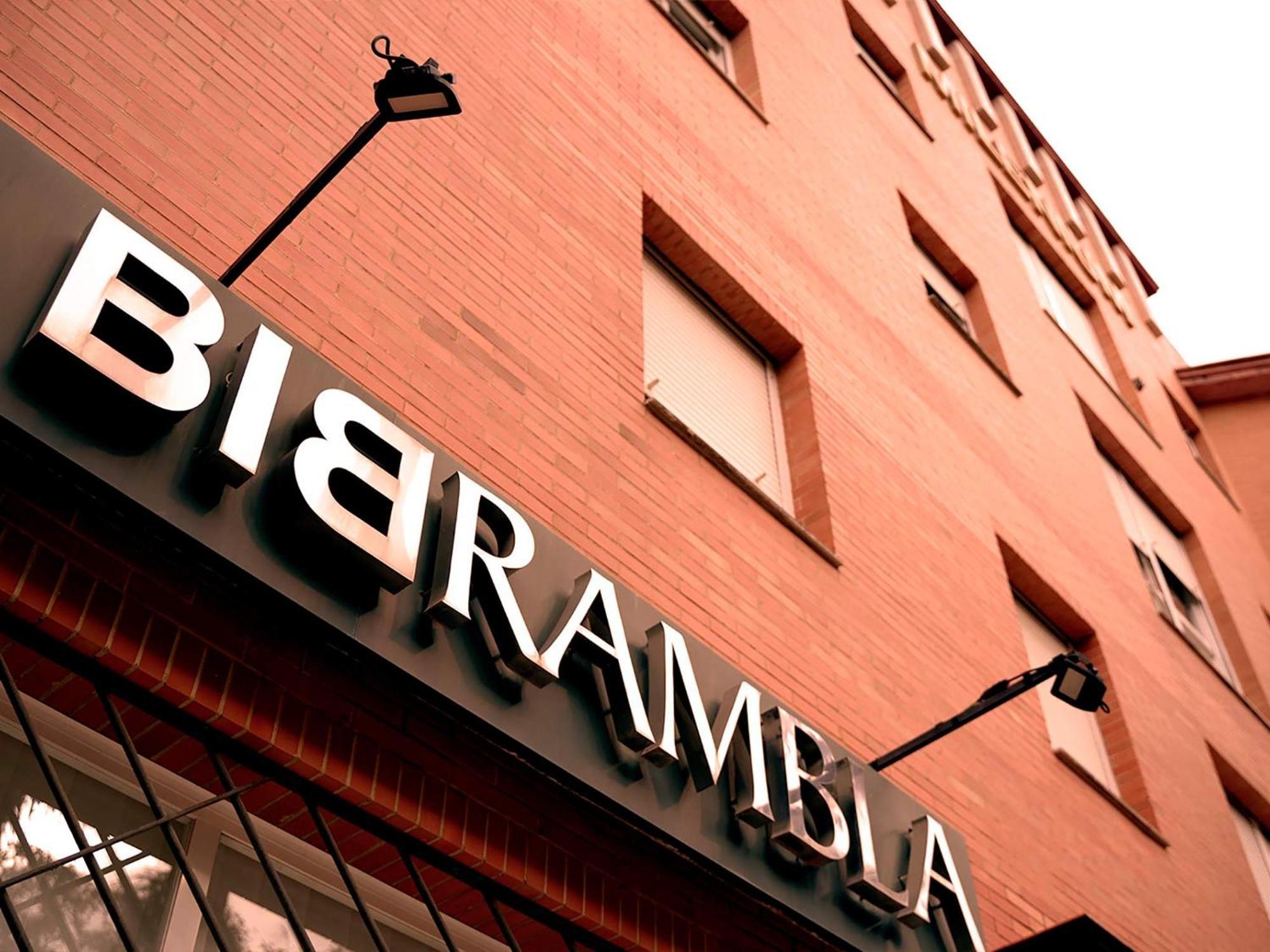 Apartamentos Vertice Bib Rambla Seville Luaran gambar