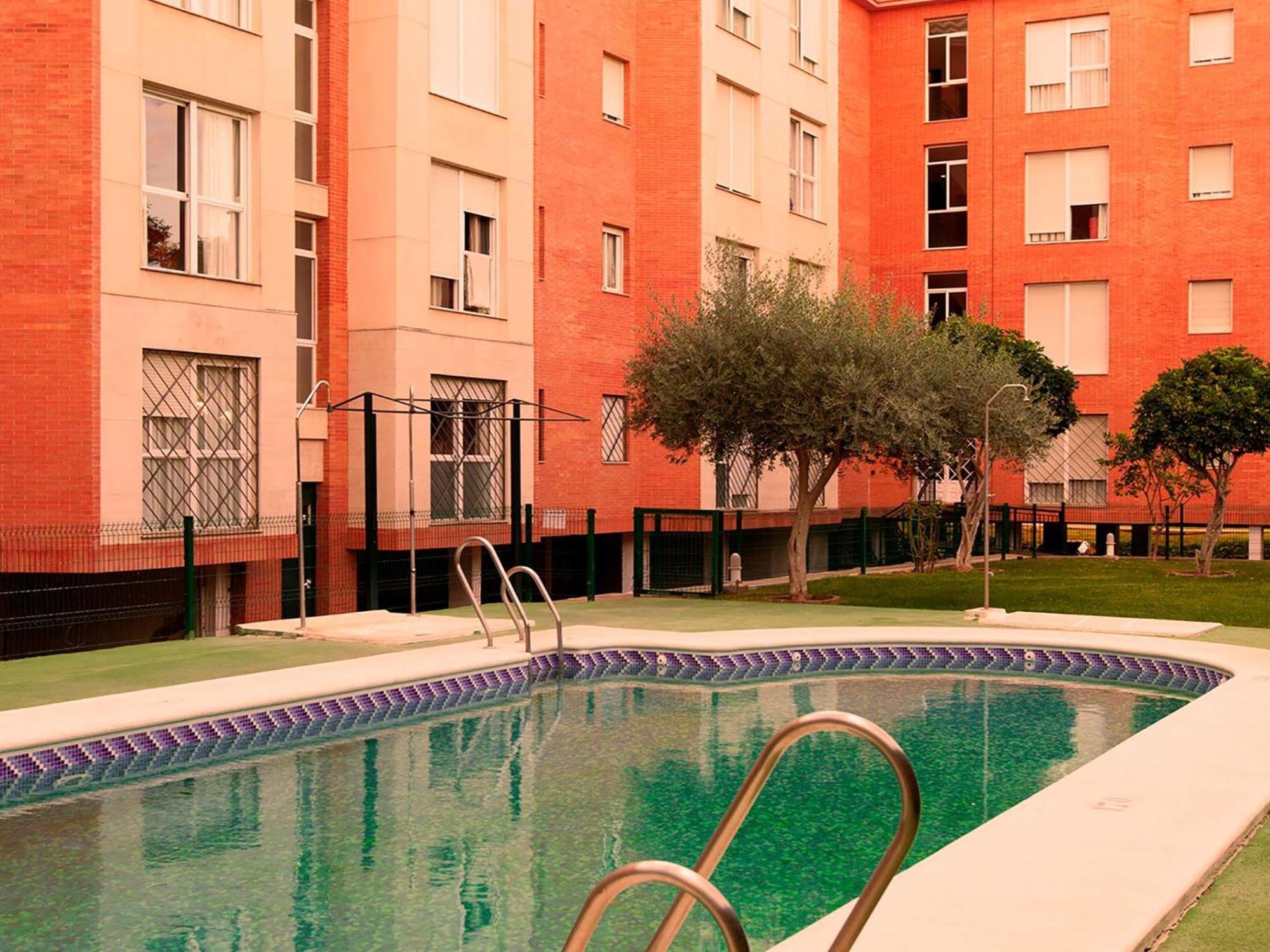 Apartamentos Vertice Bib Rambla Seville Luaran gambar