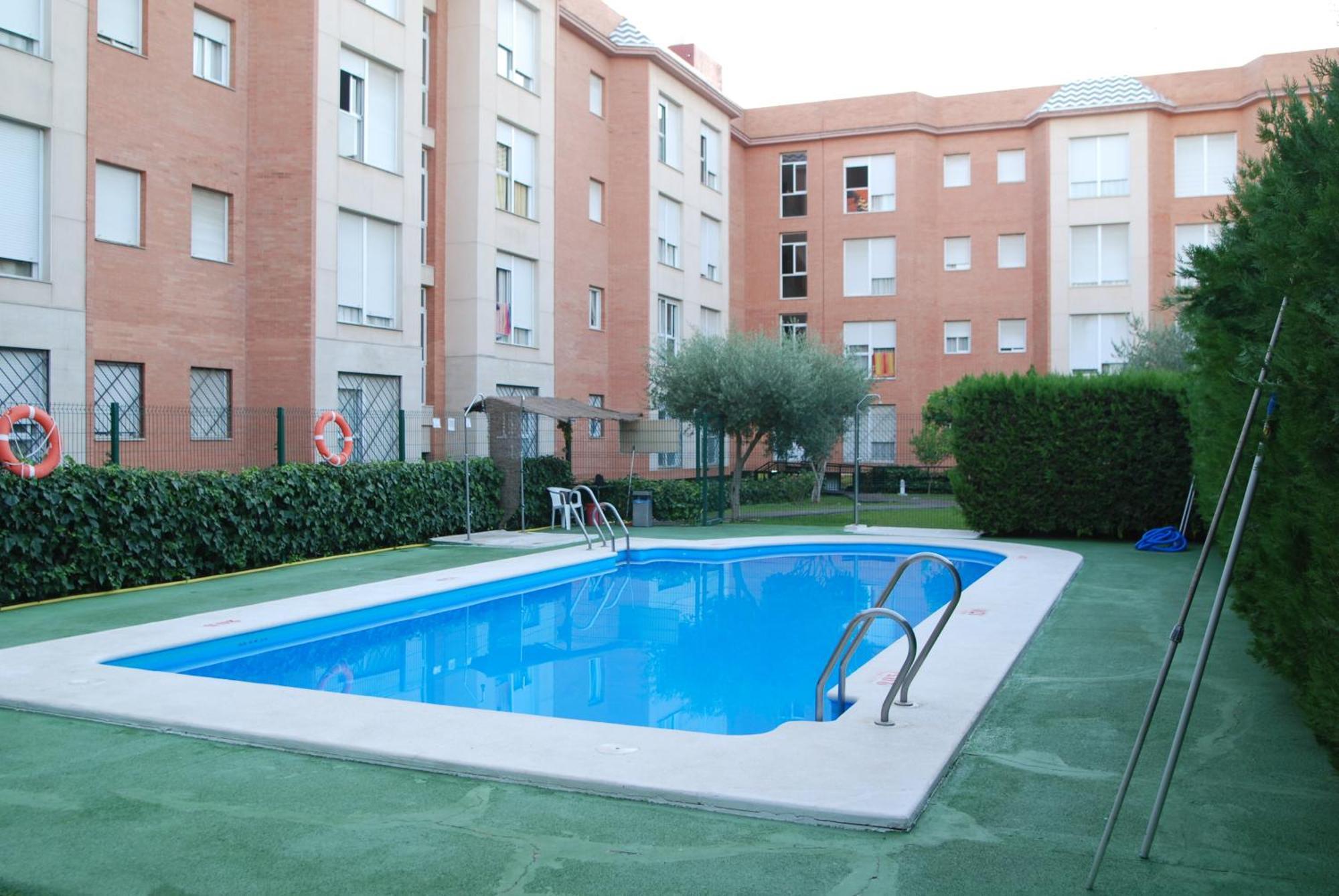 Apartamentos Vertice Bib Rambla Seville Luaran gambar