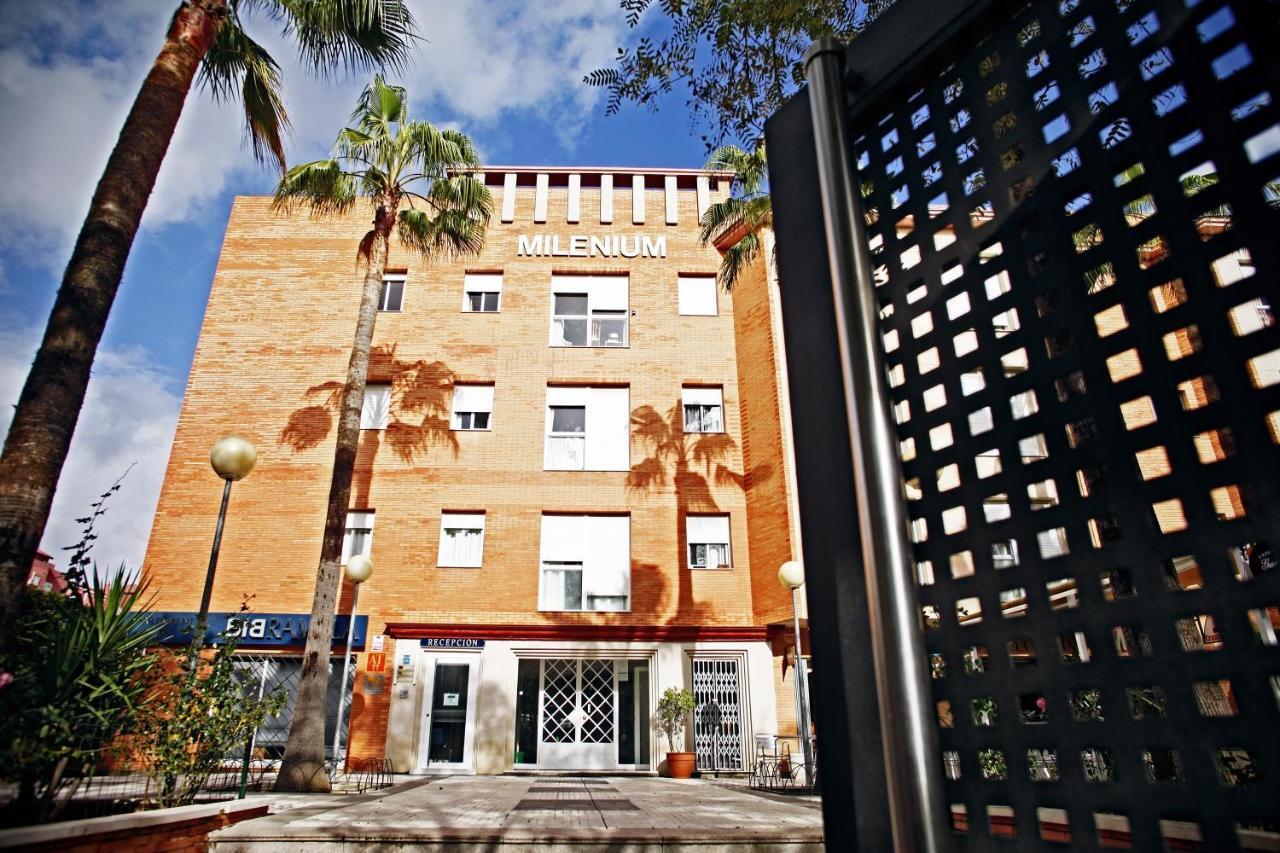 Apartamentos Vertice Bib Rambla Seville Luaran gambar